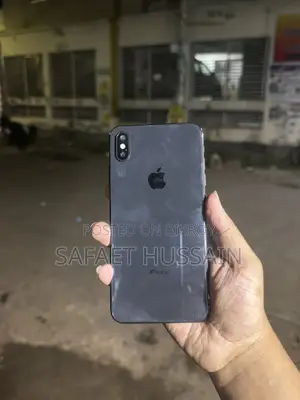 Apple iPhone XS Max (Used)