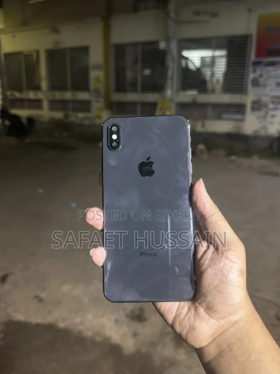 Apple iPhone XS Max (Used)