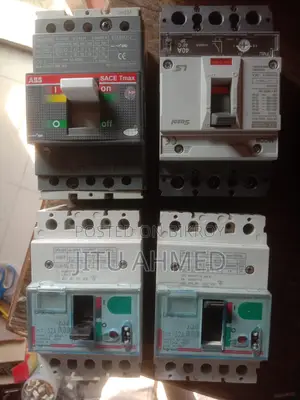 Electrical circuit, gang swich