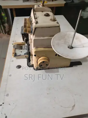 Juki ওবার লোক মেশিন ফুল ফ্রেশ কন্ডিশন রানিং