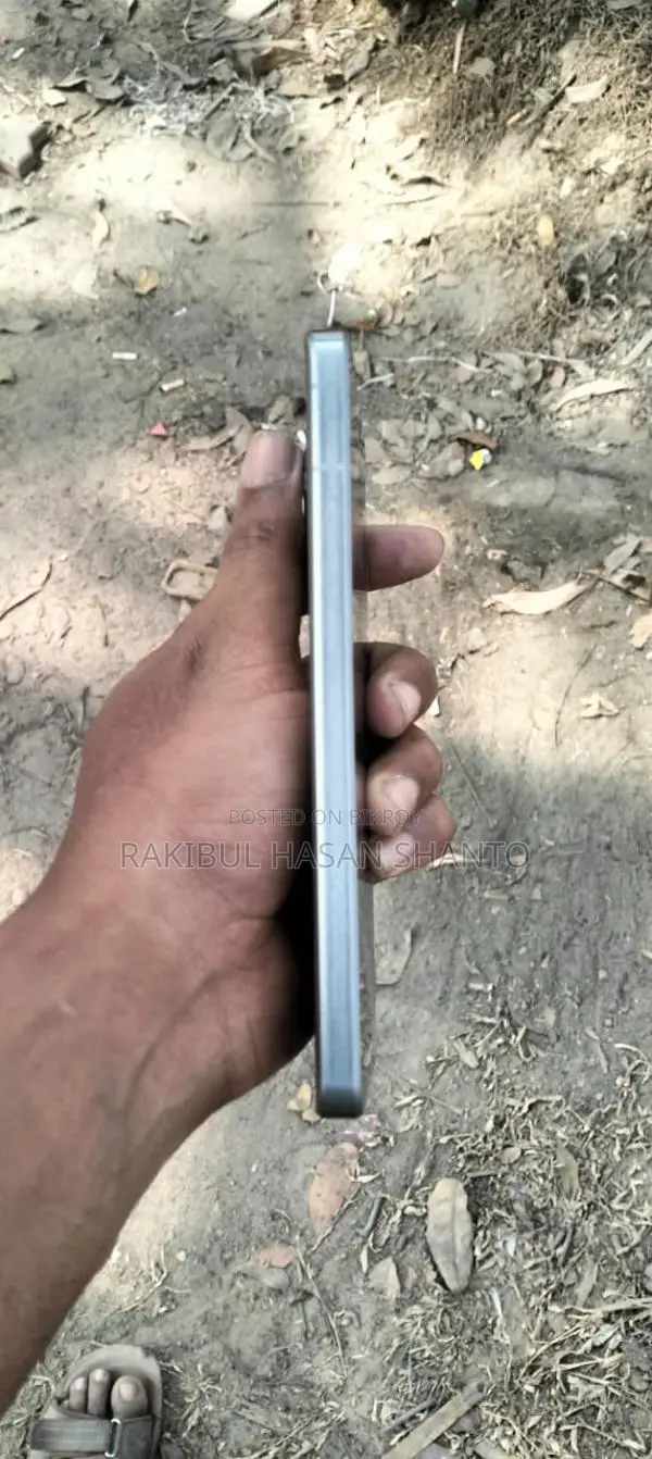 SHARP Aquos R7 12/256 (Used)