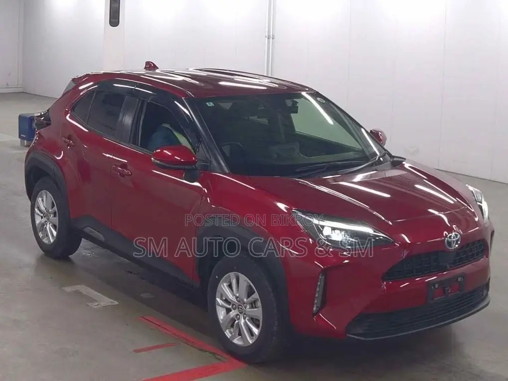 Toyota Yaris Cross G Red Wine Color 2022