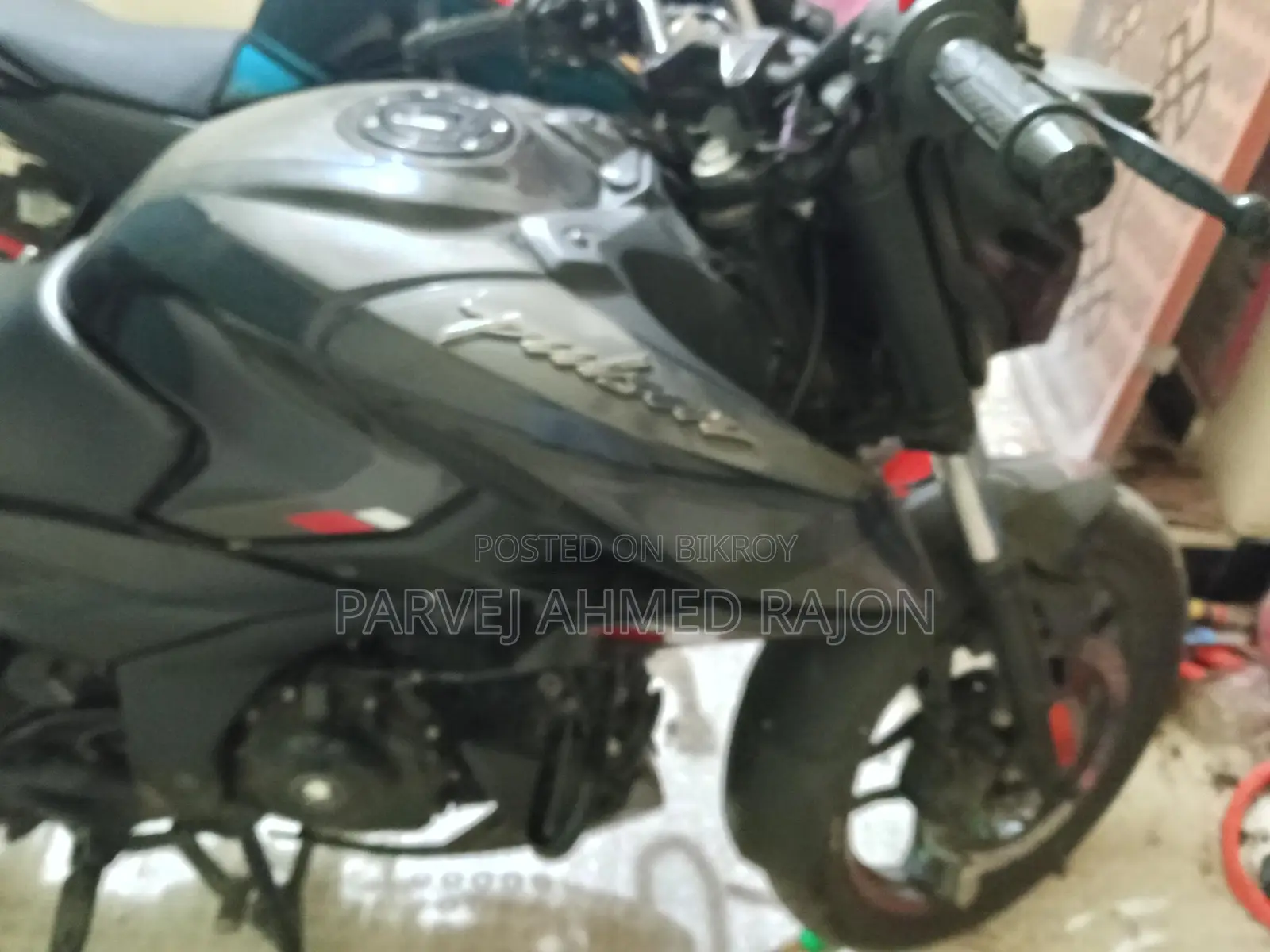 Bajaj Pulsar N 160 . 2025