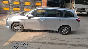Toyota Fielder HYBRID PUSH 2020