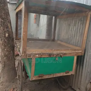 ঝালমুড়ি ফুচকা গাড়ি
