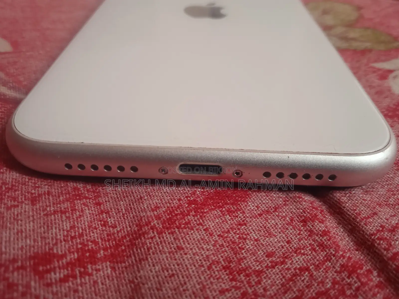 Apple iPhone 11 (Used)