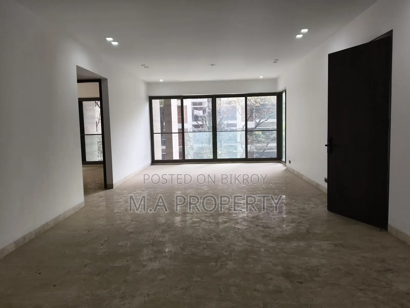 Rent Apartment 3-bed 3200sqft 2-carpark Gulshan-1