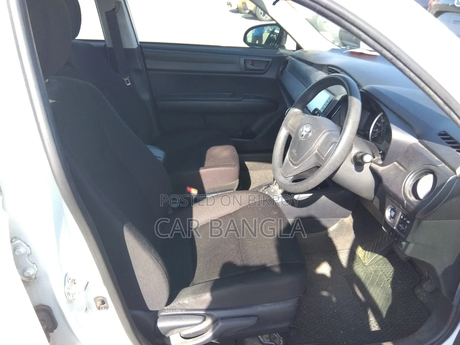 Toyota Axio EX নন হাইব্রিড ২০২১