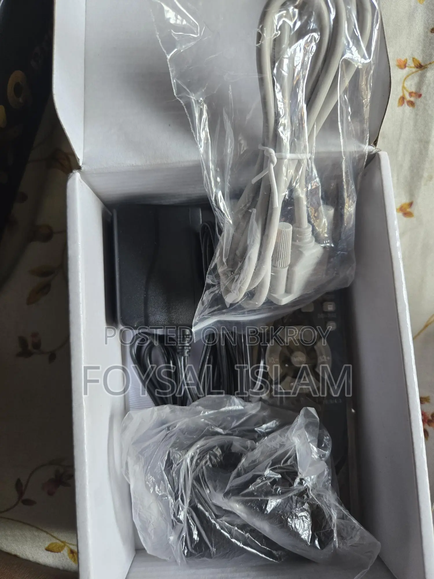 GADMEI external TV tuner box