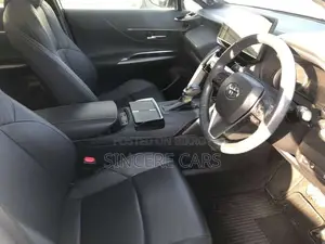 Toyota Harrier Hybrid Special 2021