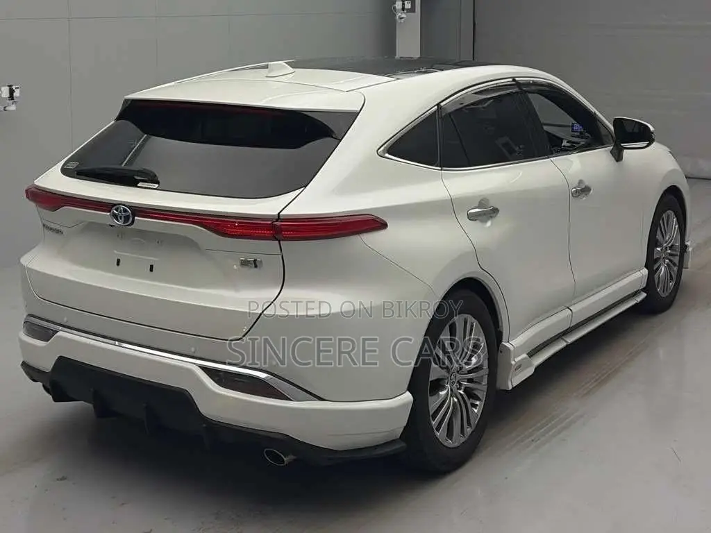 Toyota Harrier Hybrid Special 2021