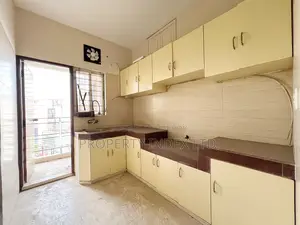 1960 Sqft Apartment for Sale in Bashundhara R/A – A Block
