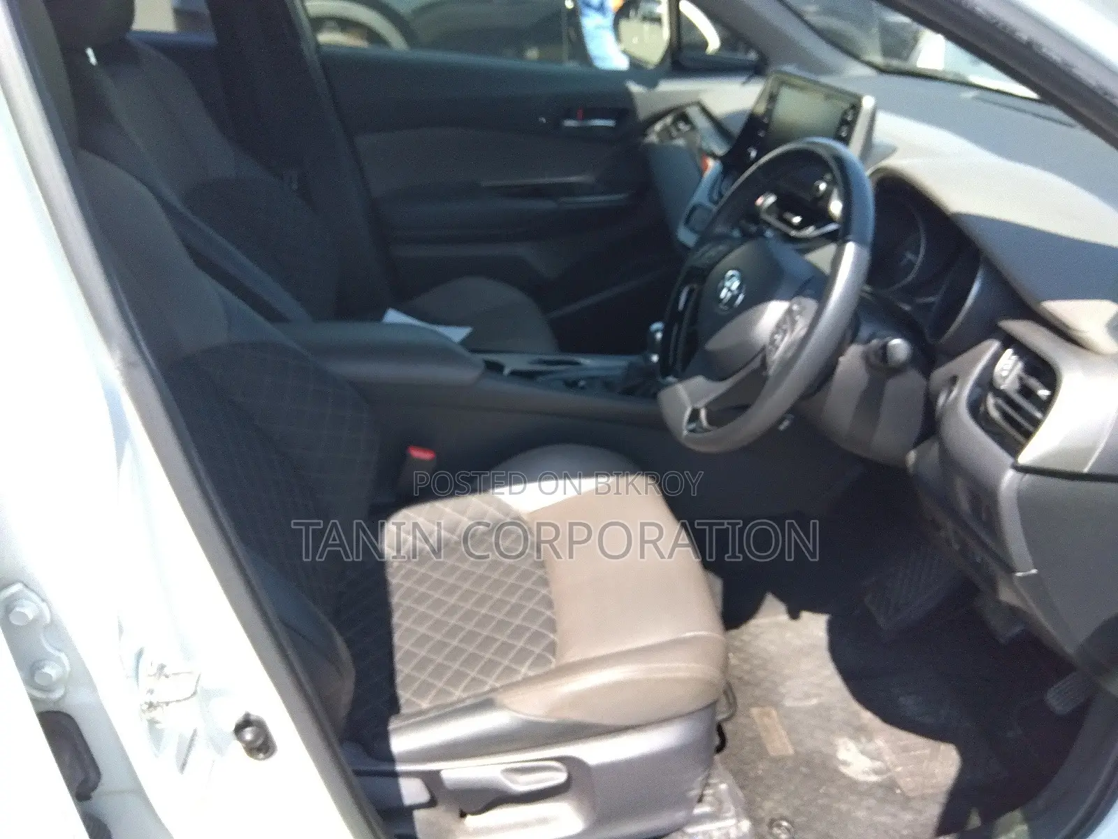 Toyota C-HR Hybrid G LED AP-4 2020
