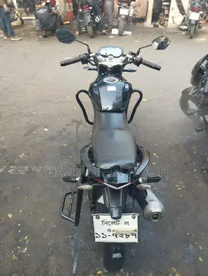 Piaggio Auge Robinson . 2015