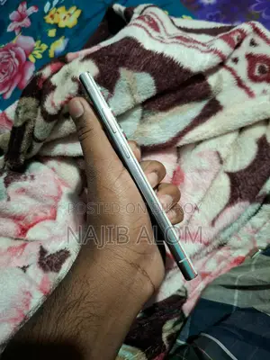Samsung Galaxy S23 Ultra (Used)