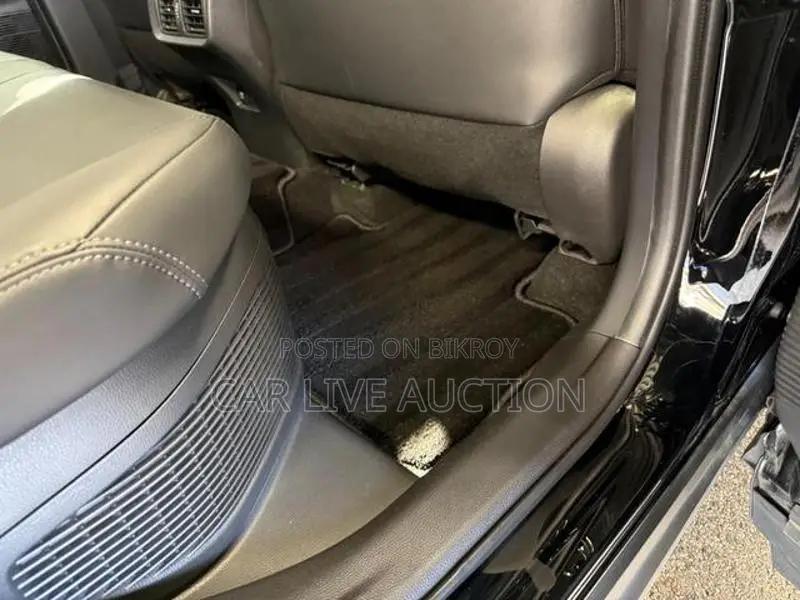Toyota Harrier Hybrid Z 2021