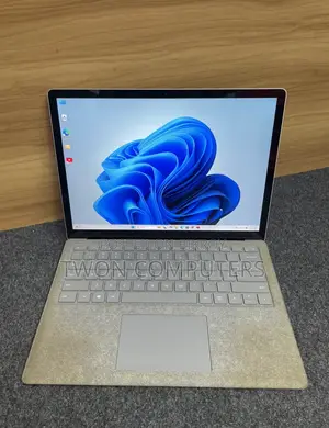 16/256 GB Microsoft Surface Laptop 2 Core i5-8Gen Eid Offer