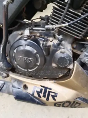 TVS APACHE RTR 150 . 2014