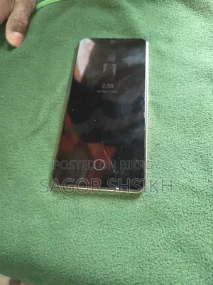 ভিভো ওয়াই২০০ই (ব্যবহৃত)