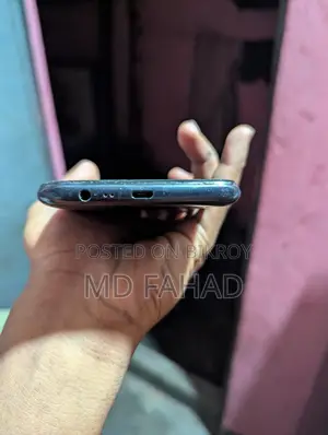Realme C21Y 4/64 (Used)