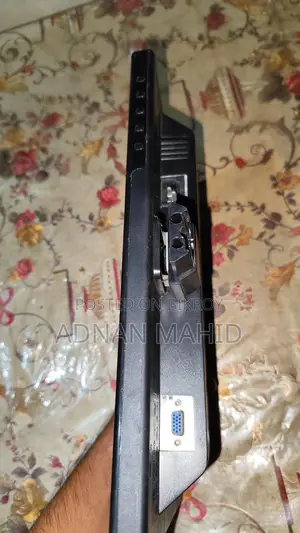 14-Inch Monitor for Sale. Read the description carefully.