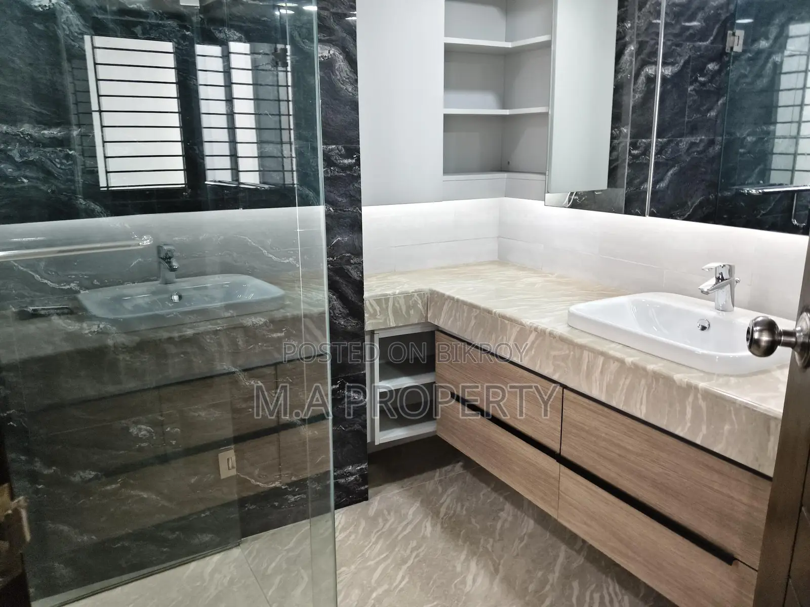 4000sqft Rent Apartment 4-Bedroom Gulshan-2