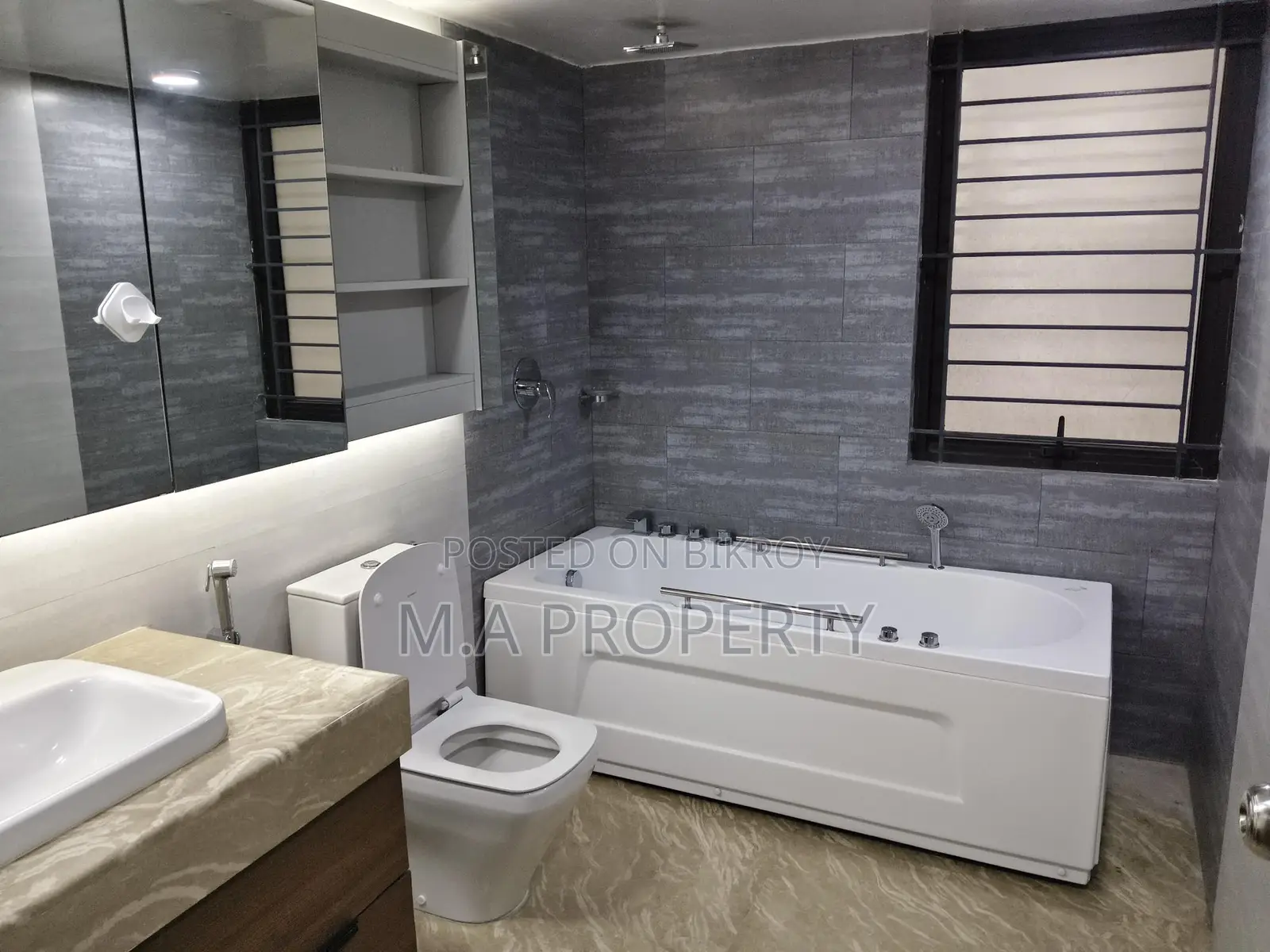 4000sqft Rent Apartment 4-Bedroom Gulshan-2