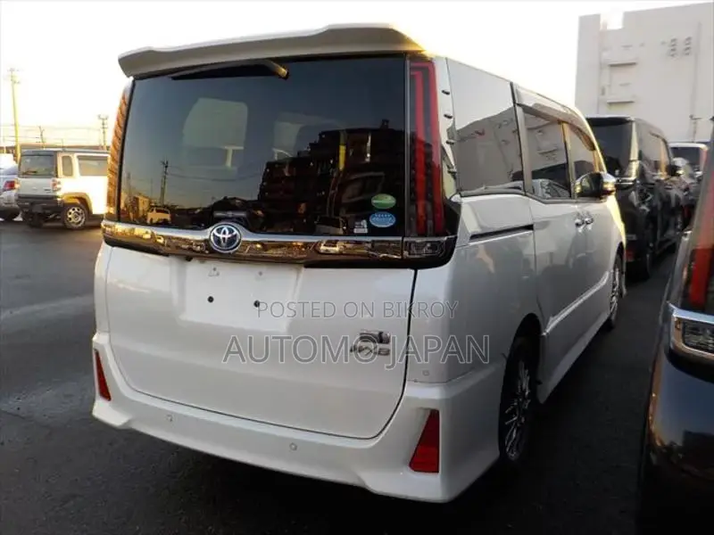 Toyota Noah Si WXB 3 2020