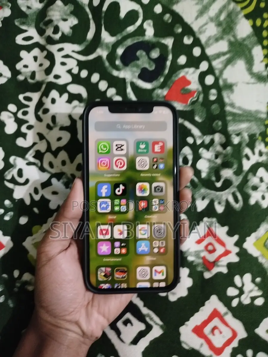 Apple iPhone 12 Pro (Used)