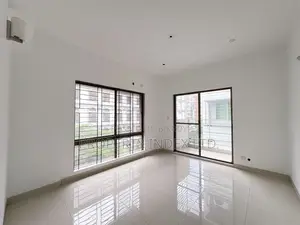 2200 Sqft Apartment For Sale In Bashundhara R/a – D Block