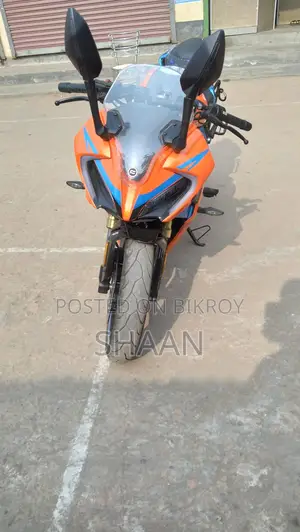 CFMoto 250SR 2025