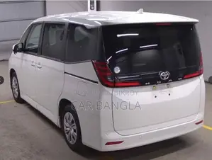 Toyota Noah X NON HYBRID 2022