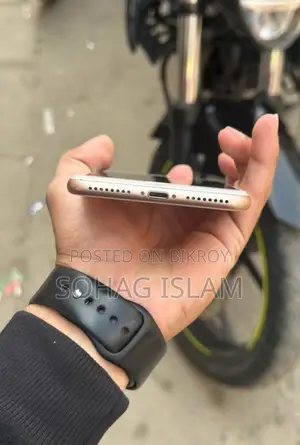 Apple iPhone 8 Plus 64GB (Used)