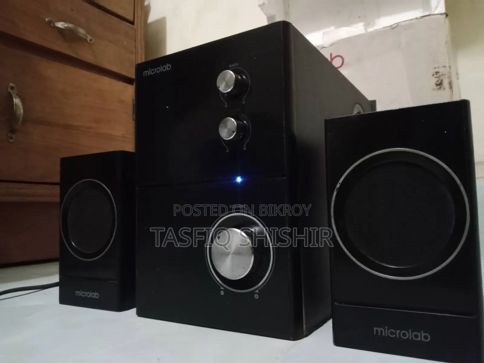 Microlab 223 Speaker