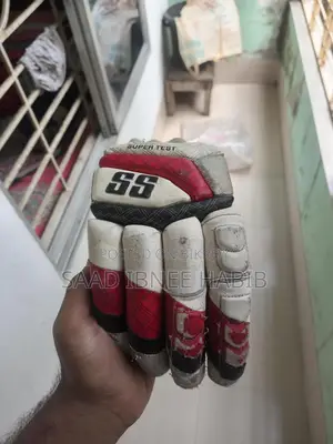 Cricket Equipment