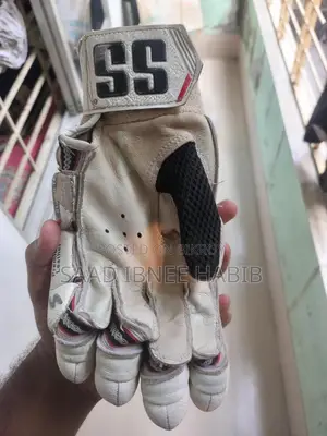 Cricket Equipment
