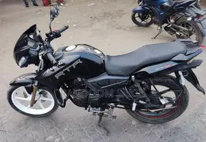 TVS Apache RTR 160 . 2017