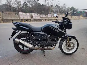 TVS Apache RTR 160 . 2017