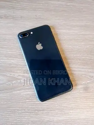 Apple iPhone 7 Plus . (Used)