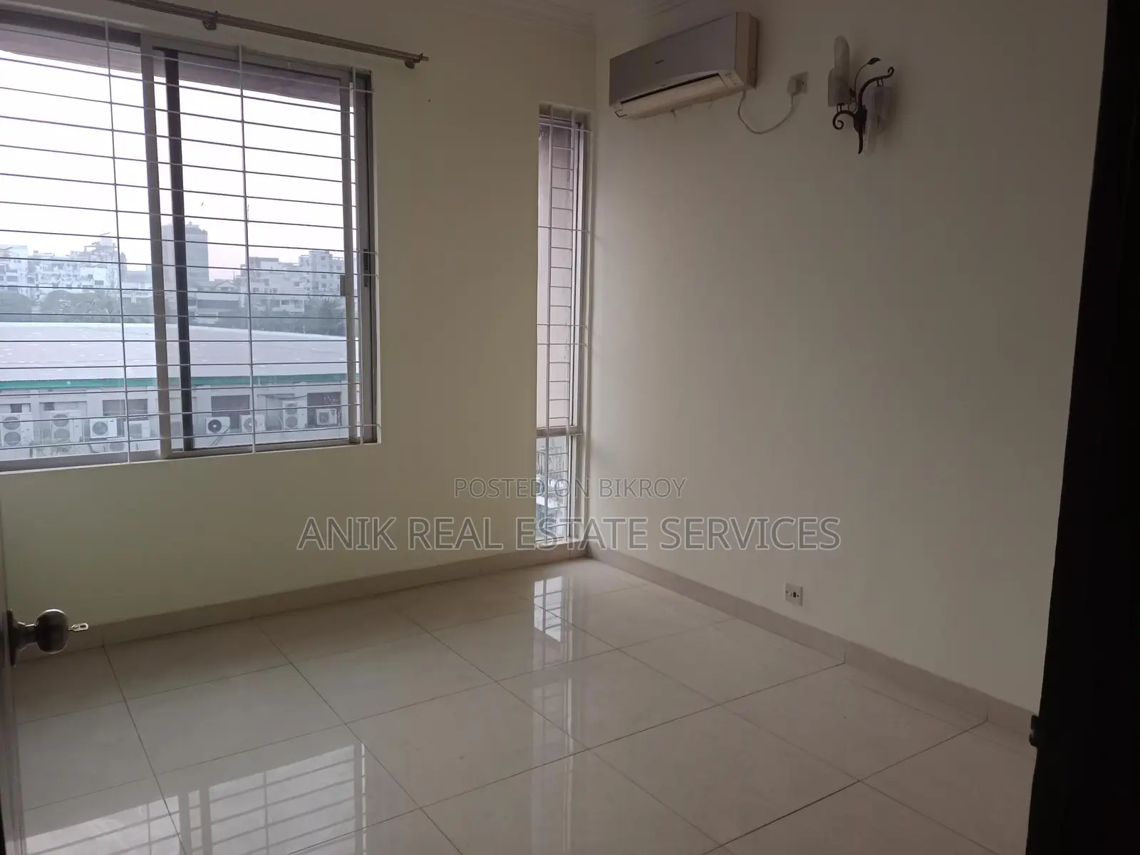 Good Quality 3 Bedroom Unfurnished Flat Rent At Gulshan 2