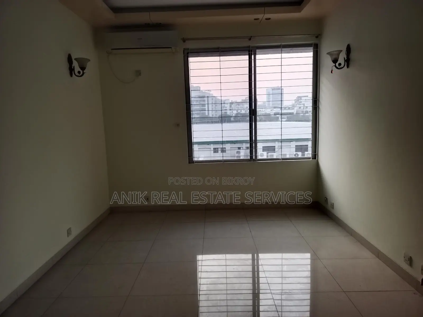 Good Quality 3 Bedroom Unfurnished Flat Rent At Gulshan 2