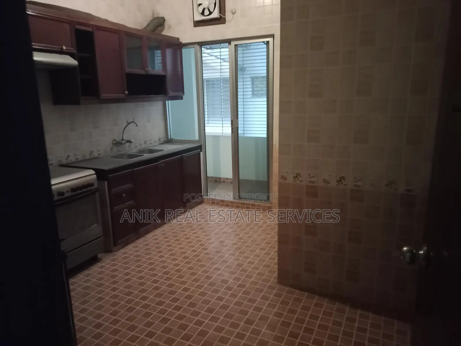 Good Quality 3 Bedroom Unfurnished Flat Rent At Gulshan 2
