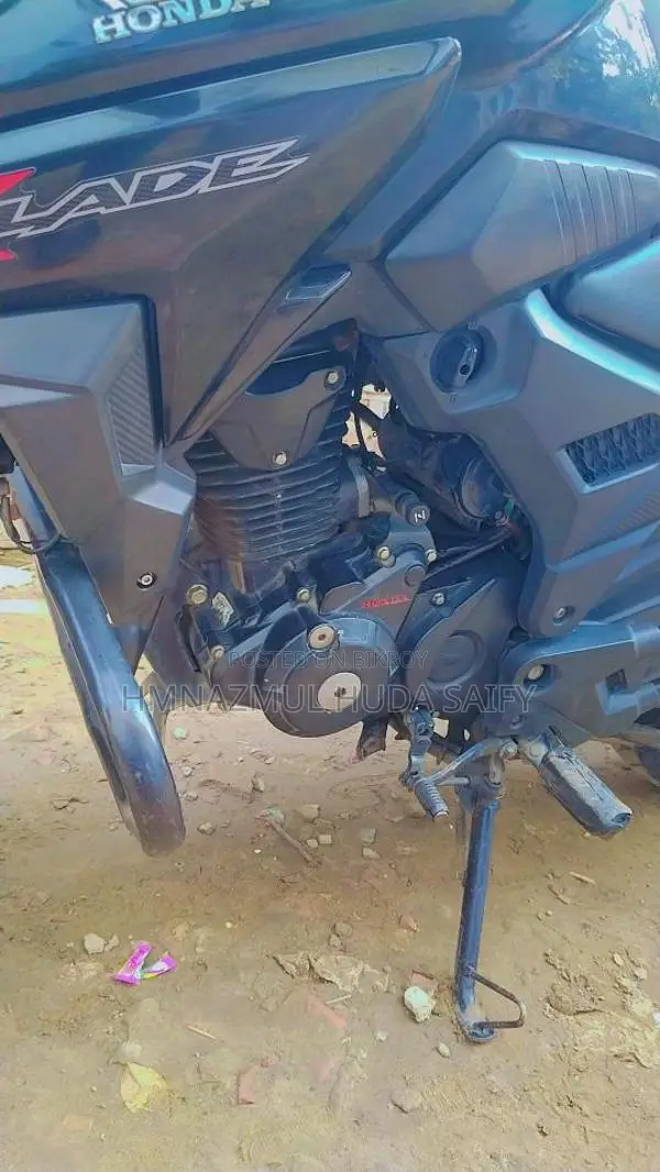 Honda X Blade . 2020