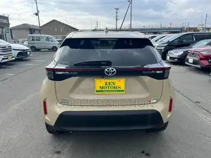 Toyota Yaris Cross Hybrid X package 2021