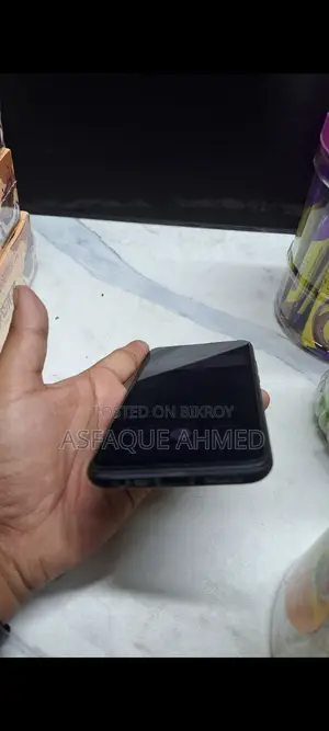 Xiaomi Mi 9 . (Used)