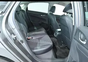 Honda Insight EX Pkg 2020