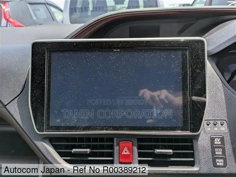 Toyota Esquire HY GI Premium 4.5 2020