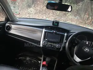 Toyota Fielder 2014
