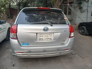 Toyota Fielder 2014