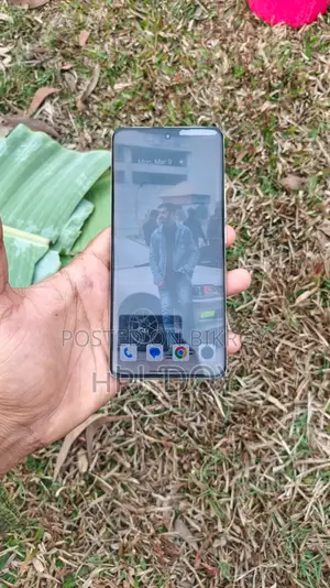 Realme 10 Pro Plus sell Hobe (Used)